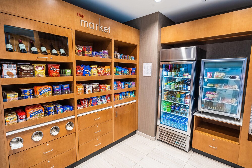 SpringHill Suites by Marriott Ontario Airport Rancho Cucamonga - photo 18