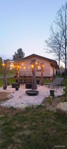 Domki Letniskowe oraz Chata Grillowa Nad Zalewem Bliżyn pet-friendly hotel Blizyn