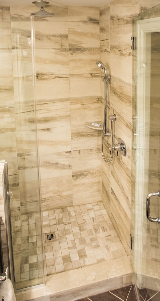 The Delavan Hotel & Spa - photo 23