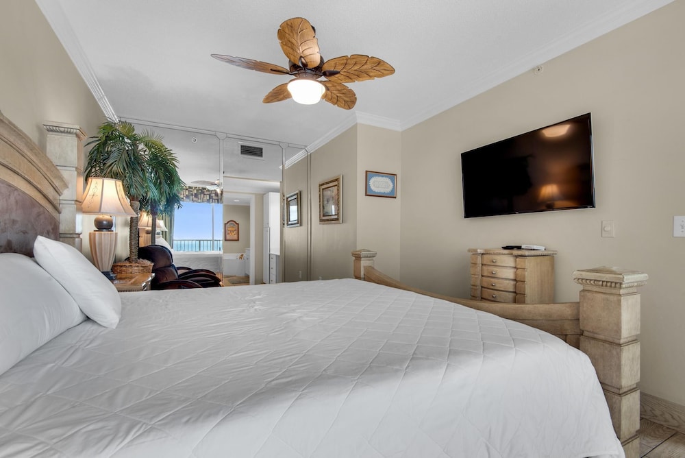 Majestic Beach Towers 2 1305 - photo 3
