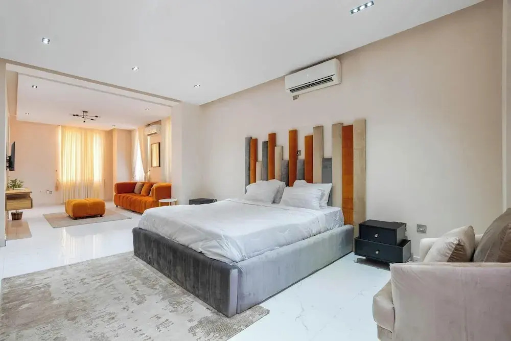 Bizzare Luxury Apartment — 4-Star Luxury Hotel in Abuja, Nigeria