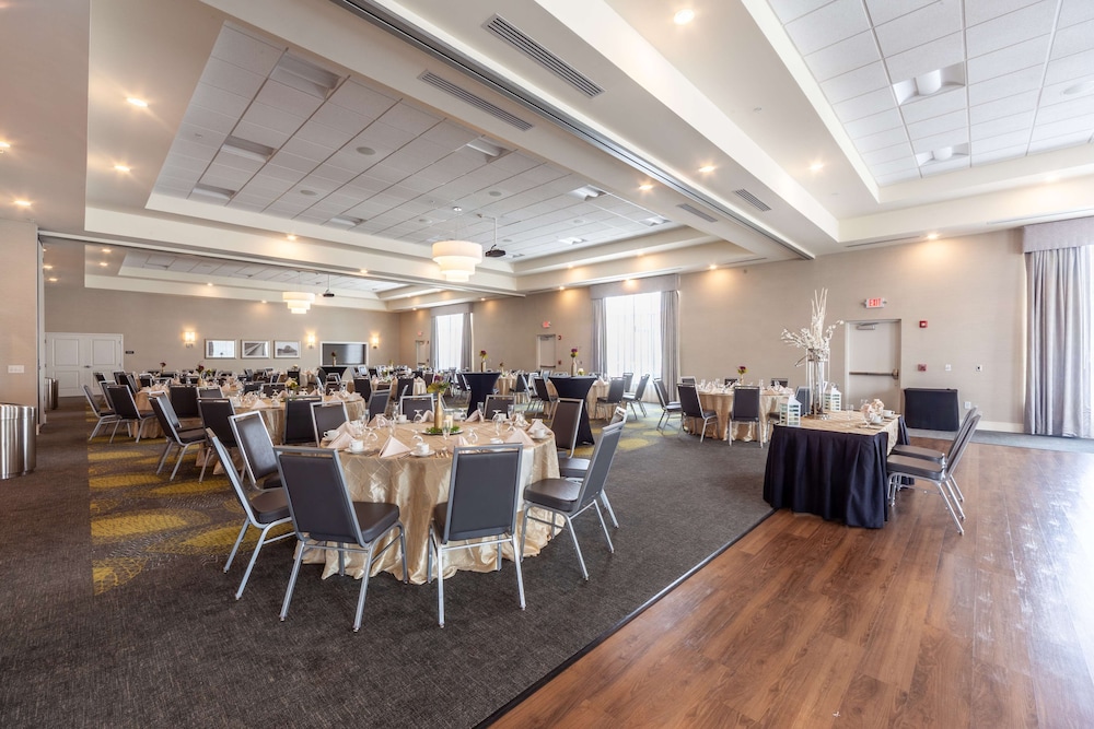 Hilton Garden Inn Martinsburg - photo 45