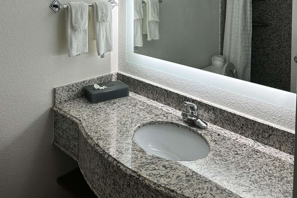 MainStay Suites Conover Hickory - photo 26