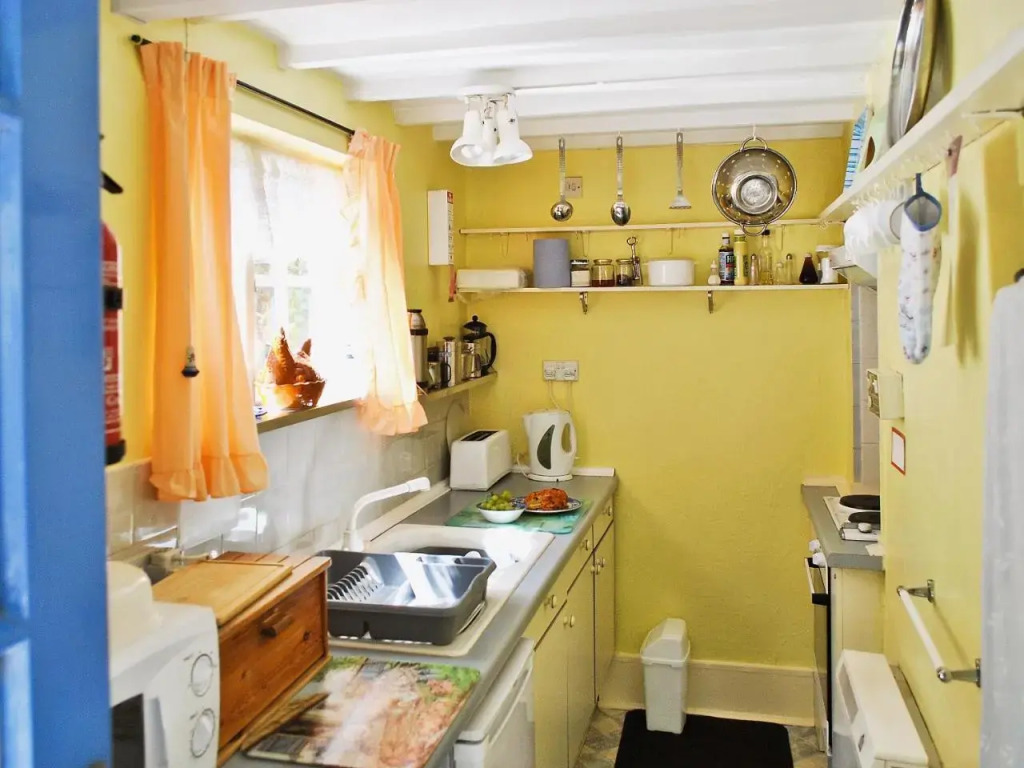 Sunny Cottage