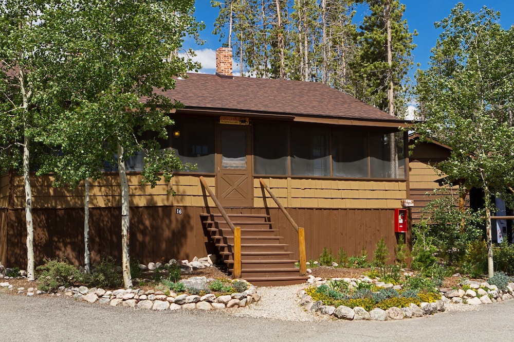 Grand Lake Lodge - photo 12