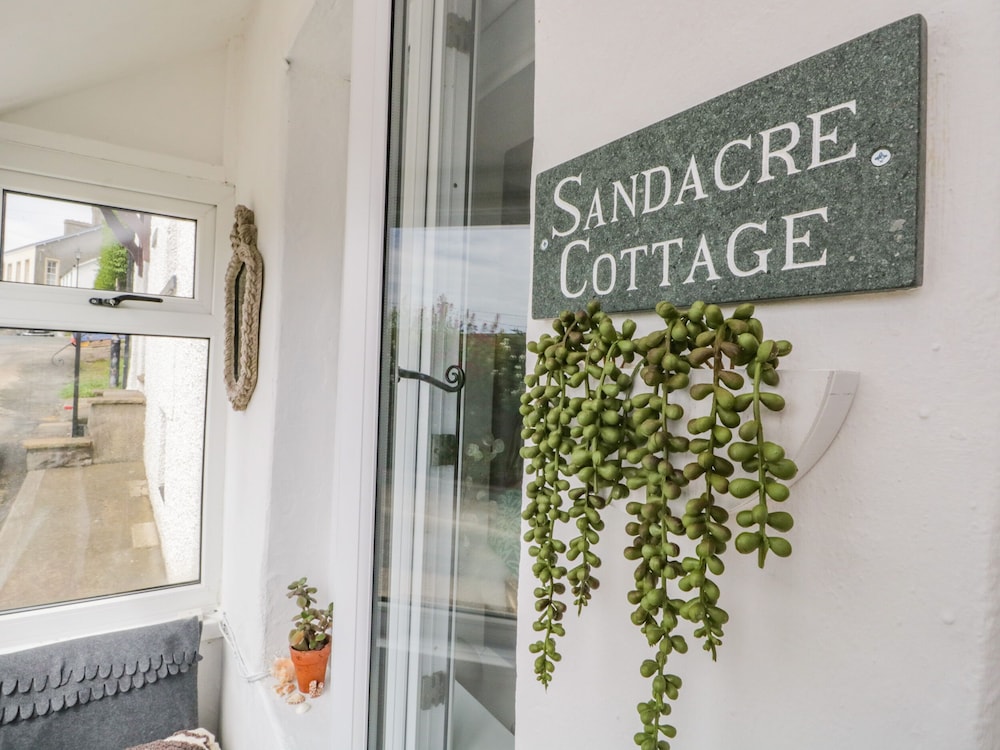 Sandacre Cottage — 4-Star Luxury Hotel in Ulverston, United Kingdom
