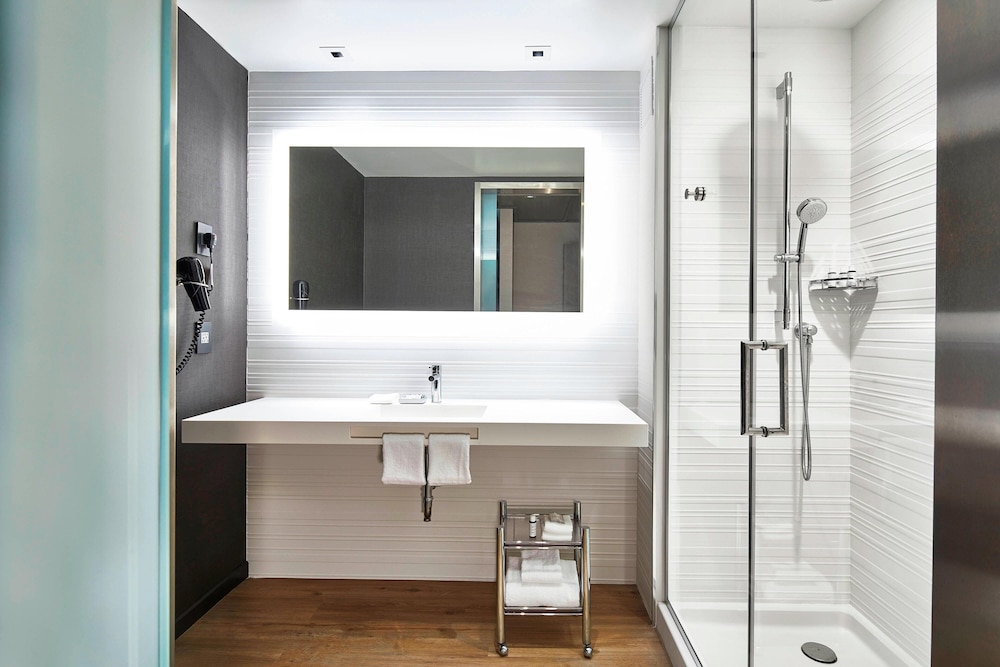 AC Hotel by Marriott Cleveland Beachwood - photo 18