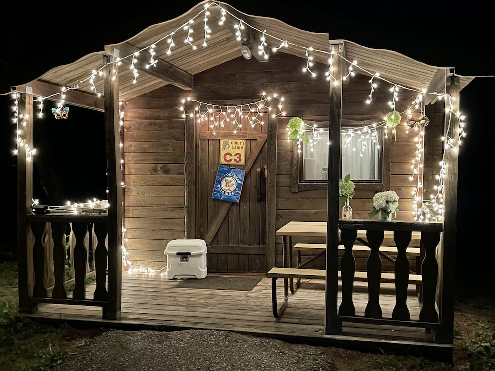Yogi Bear's Jellystone Park Camp Resort Wisconsin Dells - photo 109