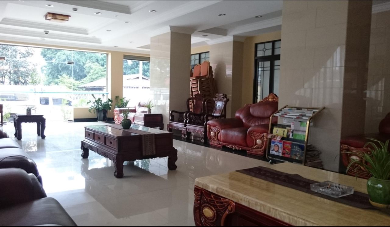Golden Hill Hotel — Lashio — photo 3