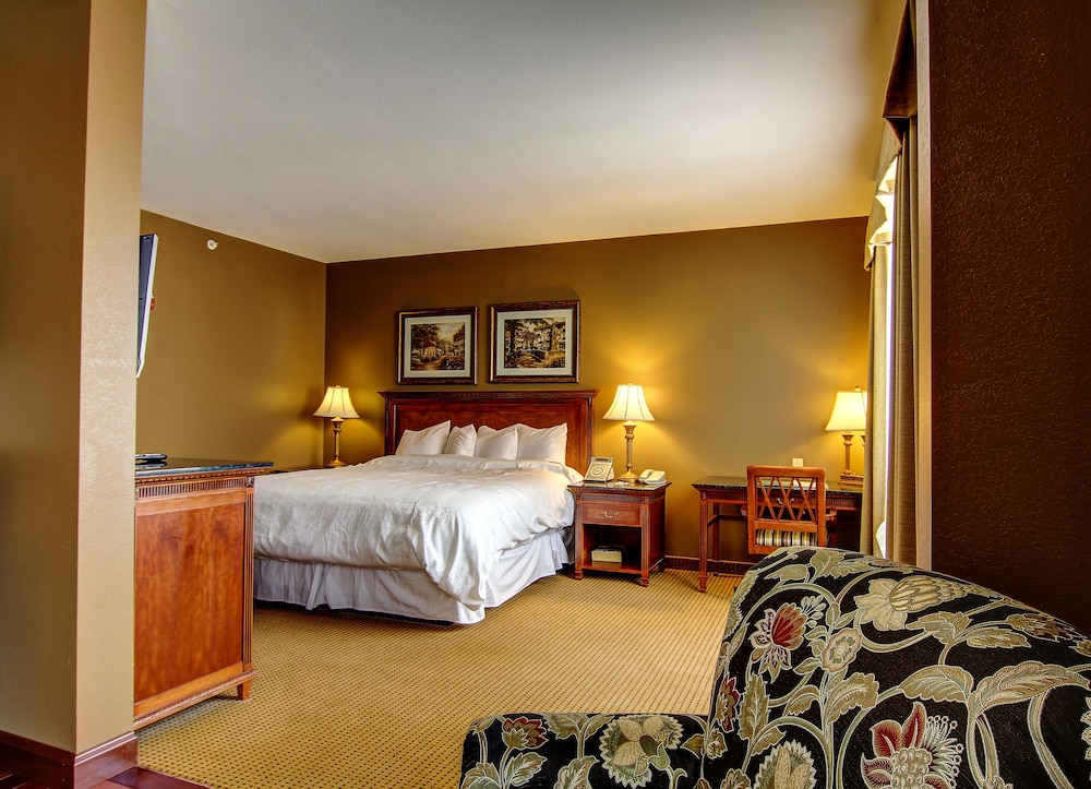 The Wildwood Hotel - photo 26