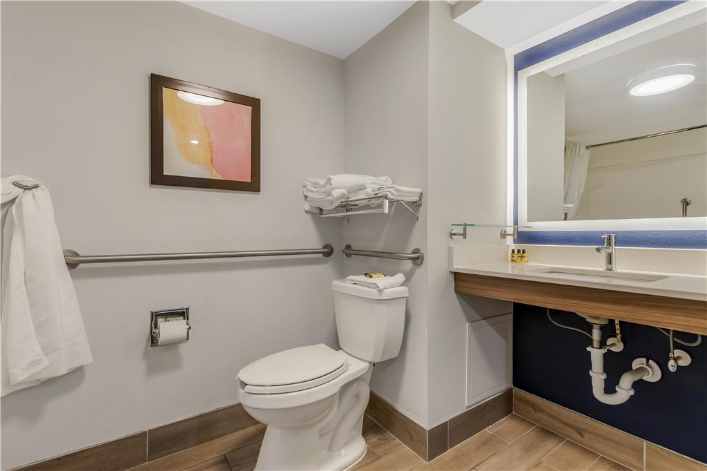 Best Western Plus Lexington Inn - photo 24