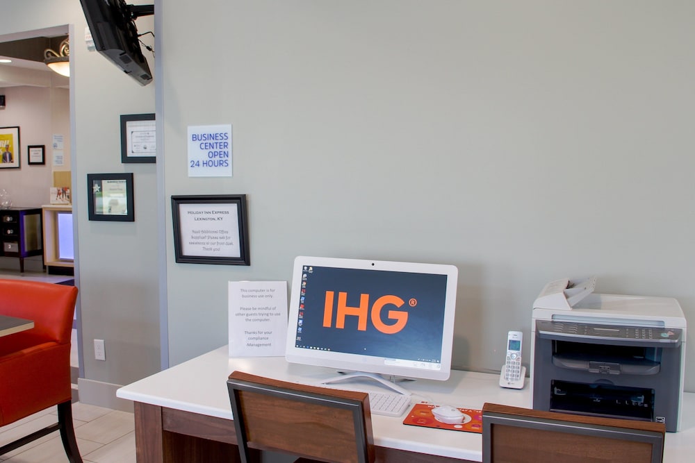 Holiday Inn Express & Suites Lexington Dtwn Area Keenland by IHG - photo 26
