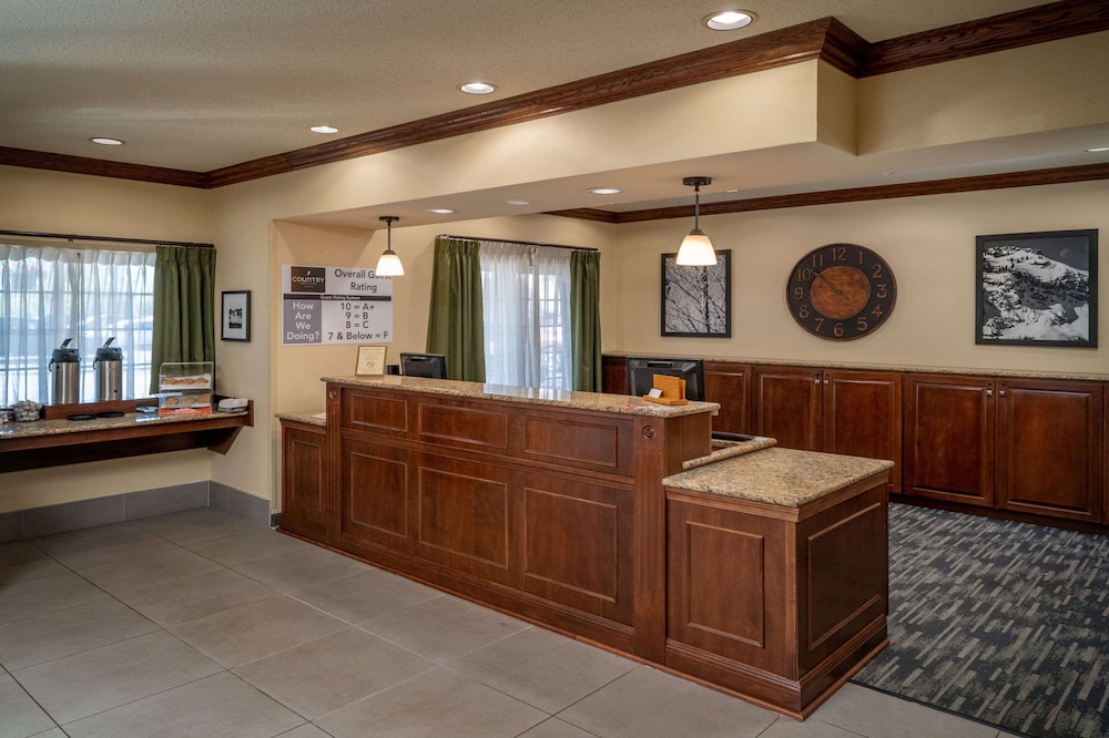 Country Inn & Suites by Radisson Charleston South WV - photo 3