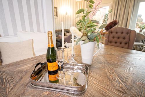 Nautic Lounge Beach View — 4-Star Luxury Hotel in Scharbeutz, Germany