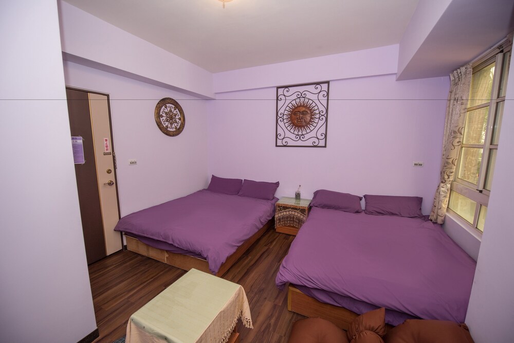 Purple Realm 2 — hotel in Taichung