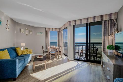 Calming Oceanfront Suite Dogs OK 410 — 4-Star Luxury Hotel in Myrtle Beach, United States