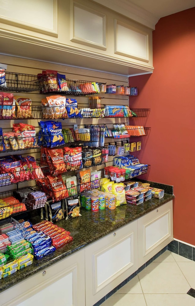 Hilton Garden Inn Tucson Airport - photo 33