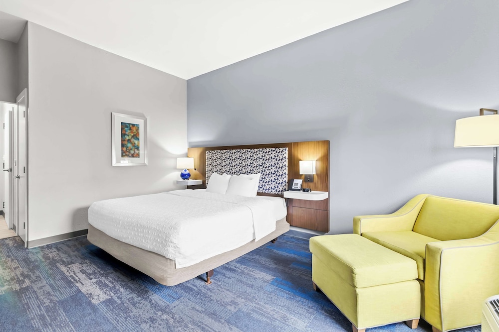 Hampton Inn Florence Midtown near University of North Alabama - photo 13