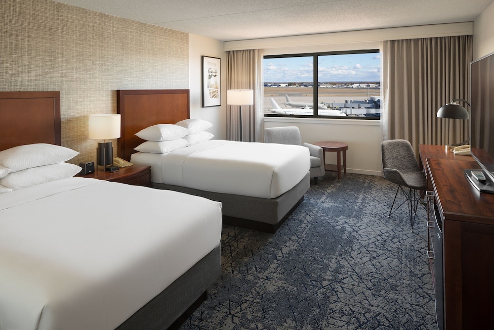 Sheraton Hartford Hotel at Bradley Airport - featured photo