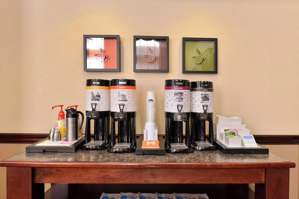 Hampton Inn & Suites Dayton Vandalia - photo 96