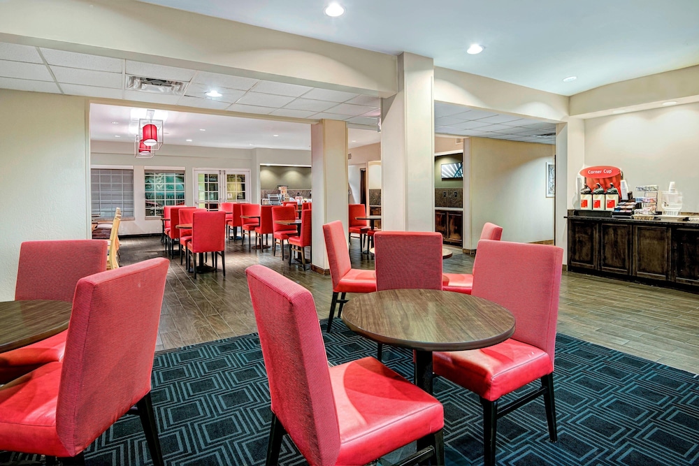 TownePlace Suites by Marriott San Antonio Northwest - photo 18