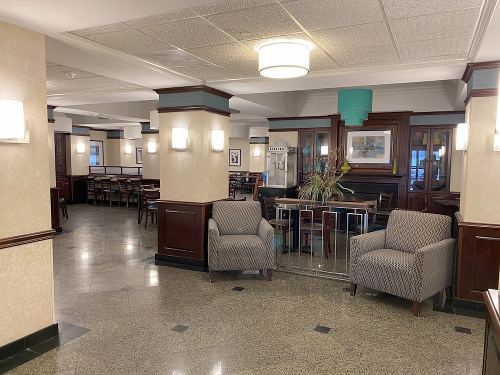 Hotel Indigo Detroit North Troy by IHG - photo 67