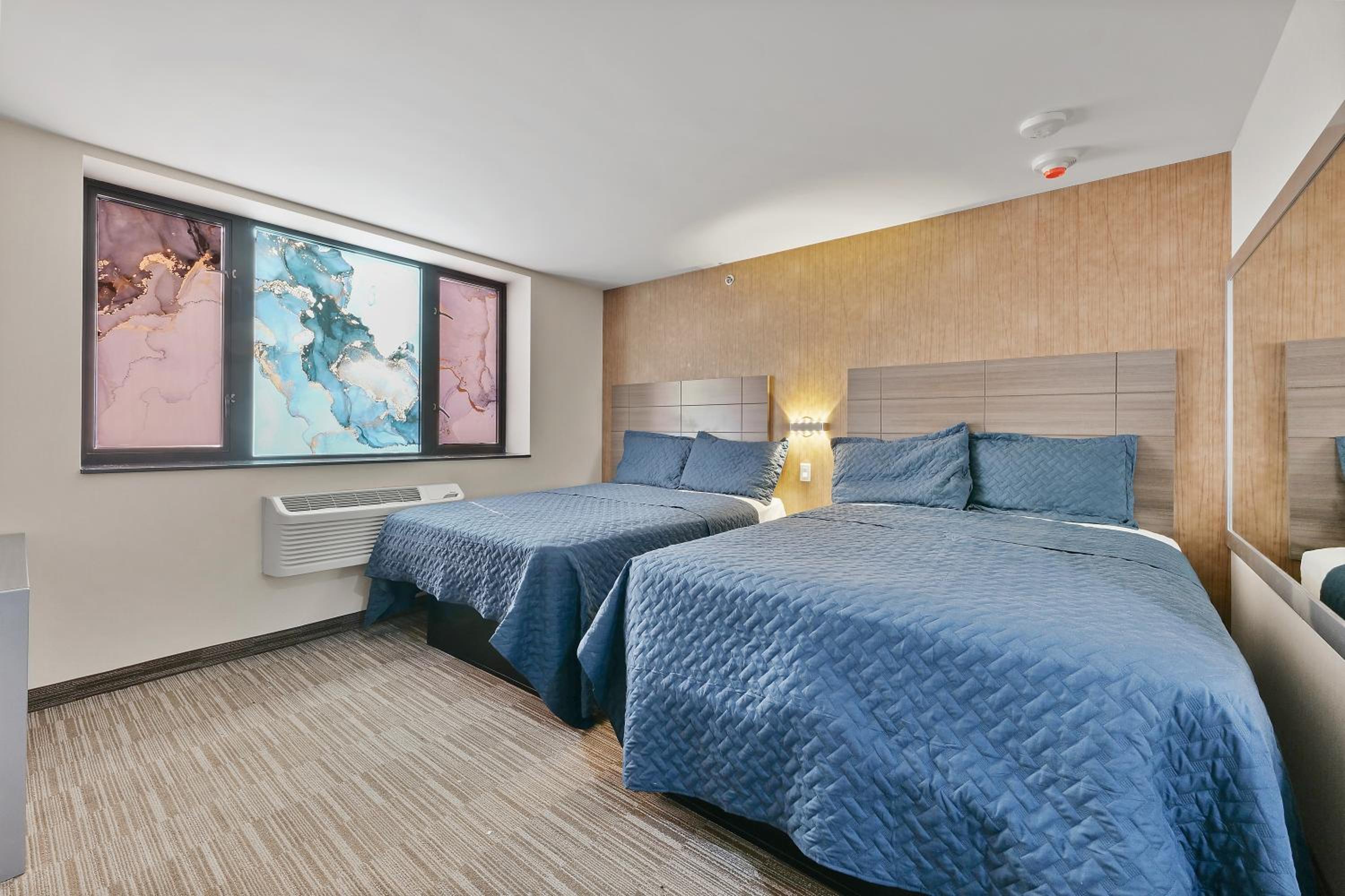 Casa Blanca Hotel Brooklyn - photo 52
