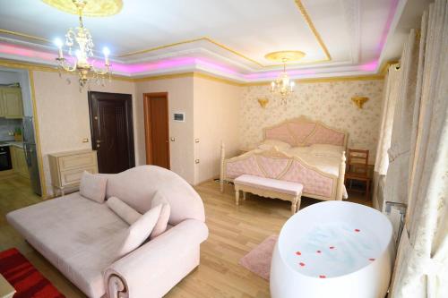 Luxurious Apartment Lake View Pogradec — 4-Star Luxury Hotel in Pogradec, Albania