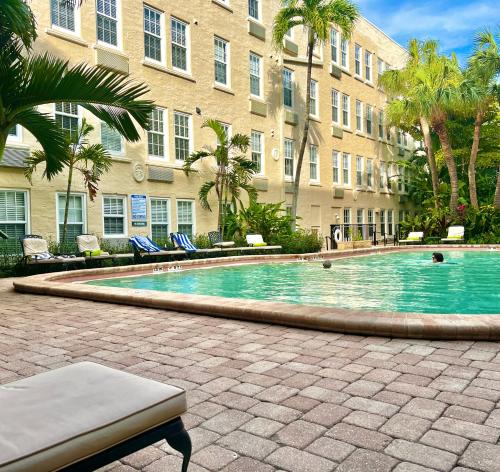 Renovated Studio In The Heart Of Palm Beach Free Parking Security Box — Palm Beach
