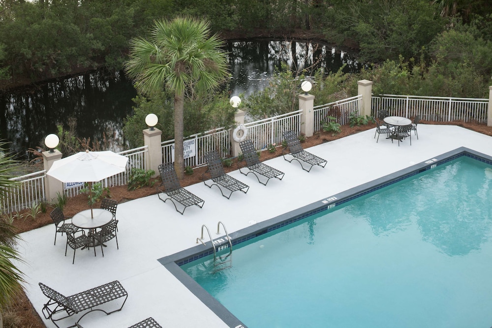 Hilton Garden Inn Hilton Head - photo 22