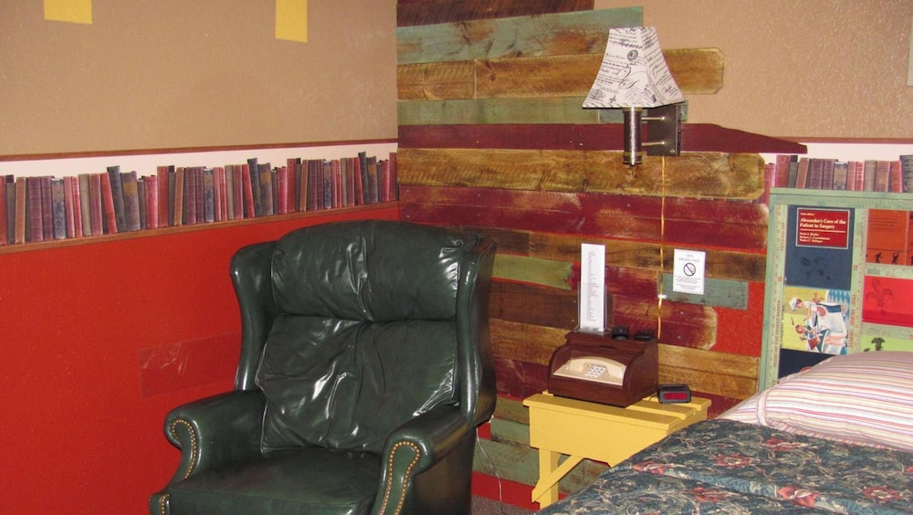 Earth Inn Motel - photo 15