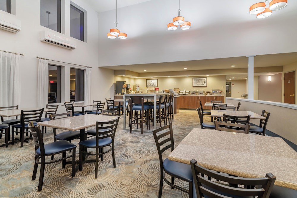 Best Western Liverpool Syracuse Inn & Suites - photo 19