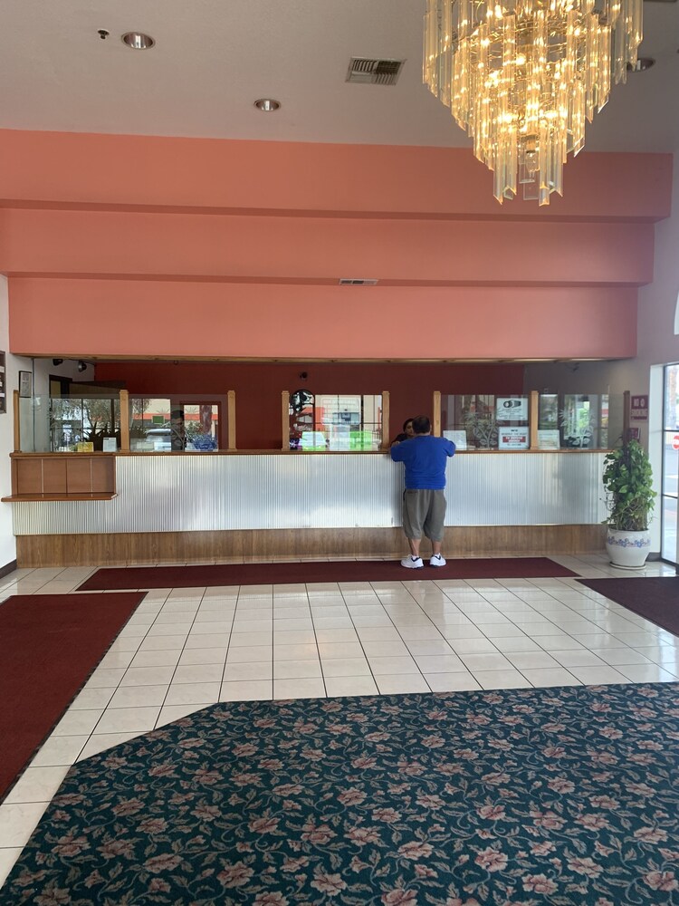 Grandpark Inn - photo 20