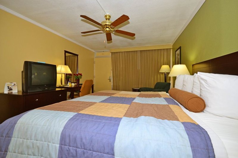 Papago Inn Ascend Hotel Collection - photo 2