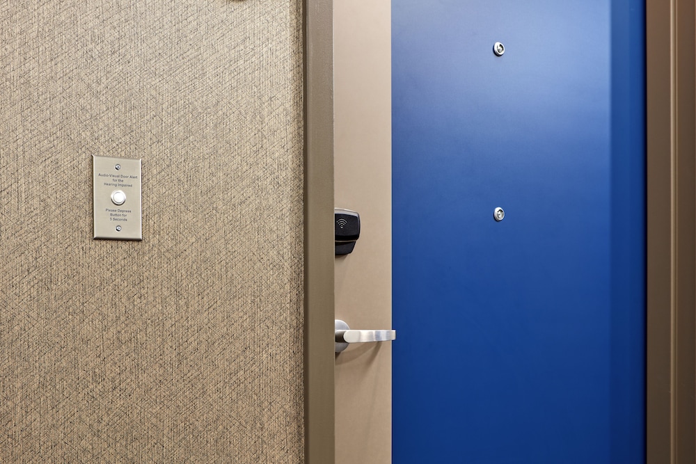 Anaheim Resort Suites - photo 8