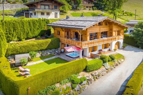Chalet Alyssum OVO Network — 5-Star Luxury Hotel in Le Grand-Bornand, France