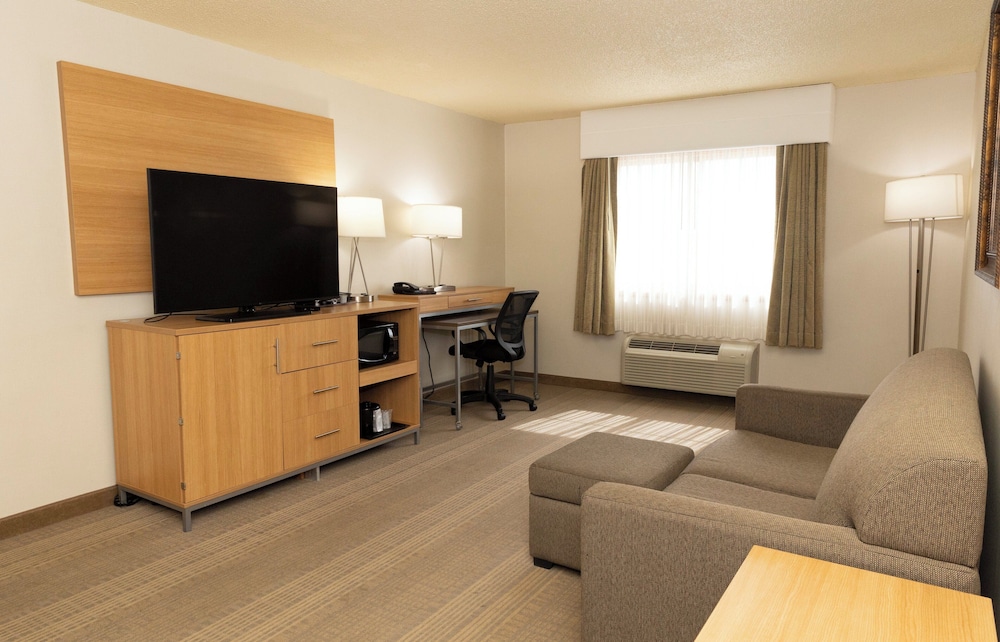 Holiday Inn Spearfish Convention Center by IHG - photo 17