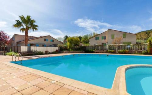 Escapade aux vignes d’azur in Le Beausset, France