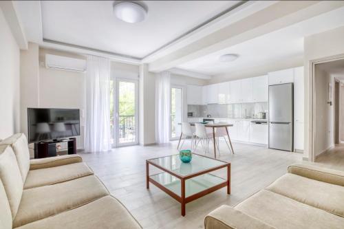 Olivia Deluxe Apartment in Athens — 4-Star Luxury Hotel in Athens, Greece