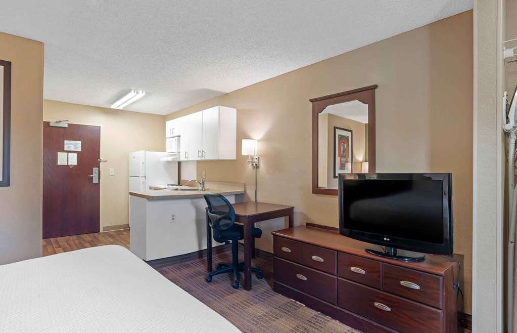 Extended Stay America Suites San Diego Oceanside - photo 12