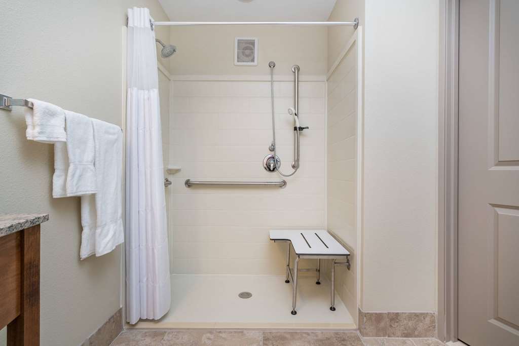 AmericInn by Wyndham Winona - photo 10