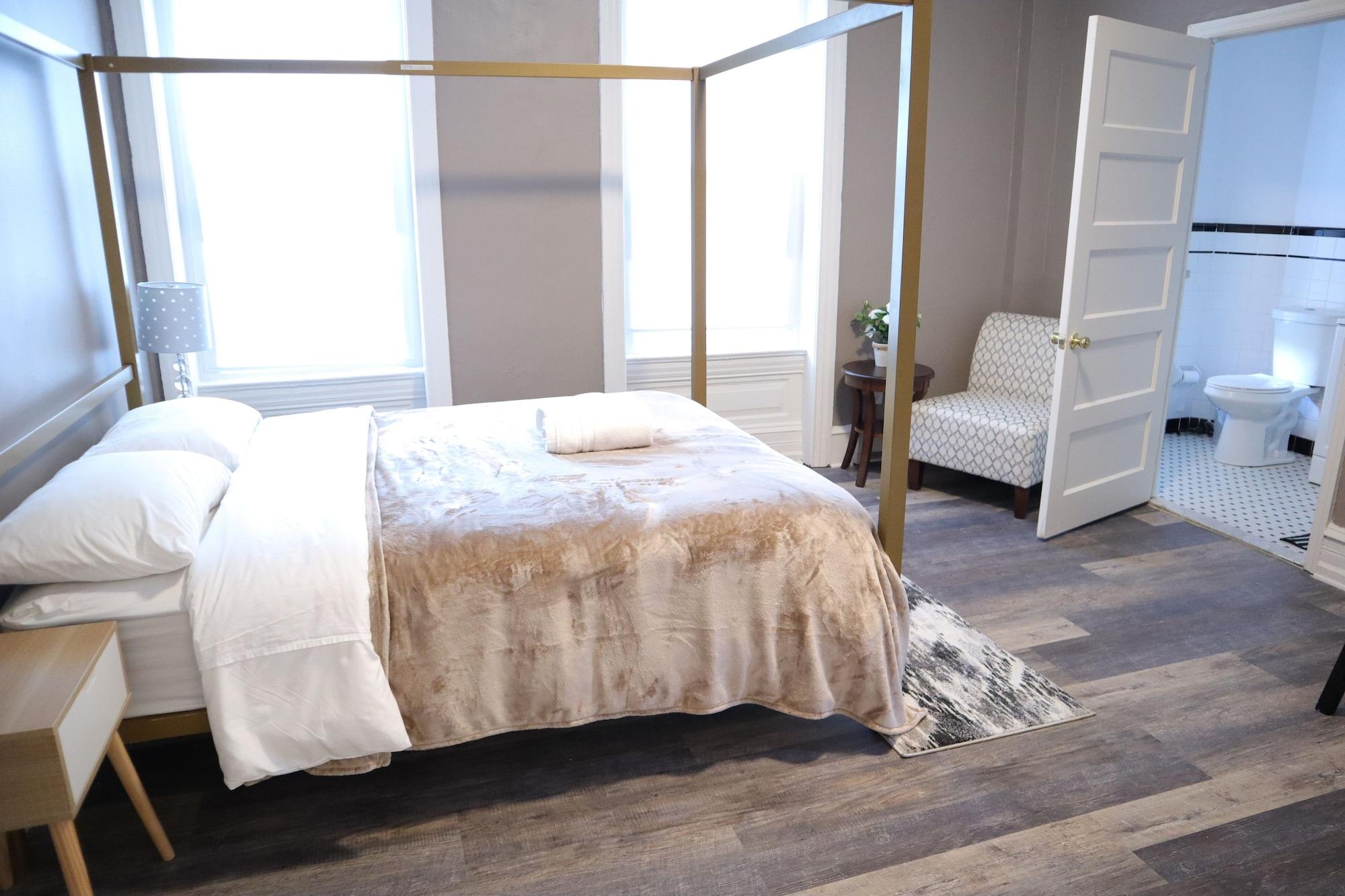 Midtown Suites - photo 5