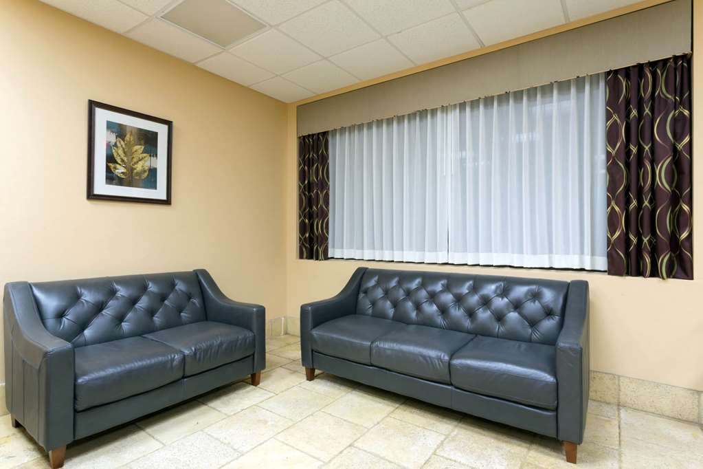 Ramada by Wyndham Lake Placid - photo 2