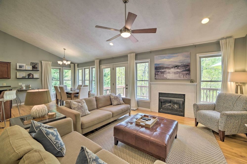 Massanutten Family Retreat: Ski Golf & Hike — hotel in Massanutten