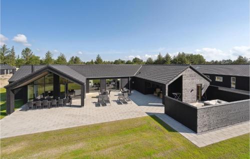 Amazing Home In Rømø With Sauna — 5-Star Luxury Hotel in None, Denmark