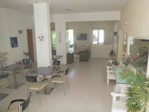 Karafelas Hotel — Skiathos — photo 4
