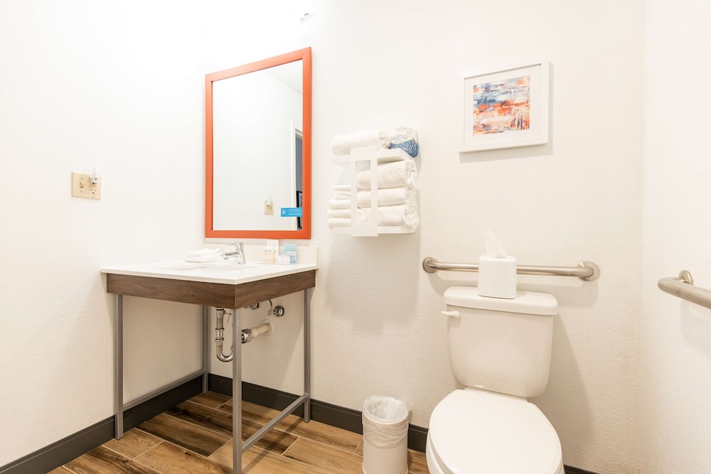 Hampton Inn by Hilton of Kuttawa Eddyville - photo 45