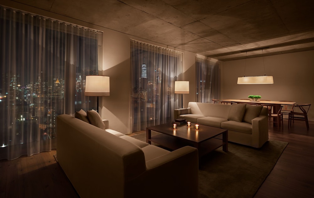 PUBLIC an Ian Schrager hotel - photo 19