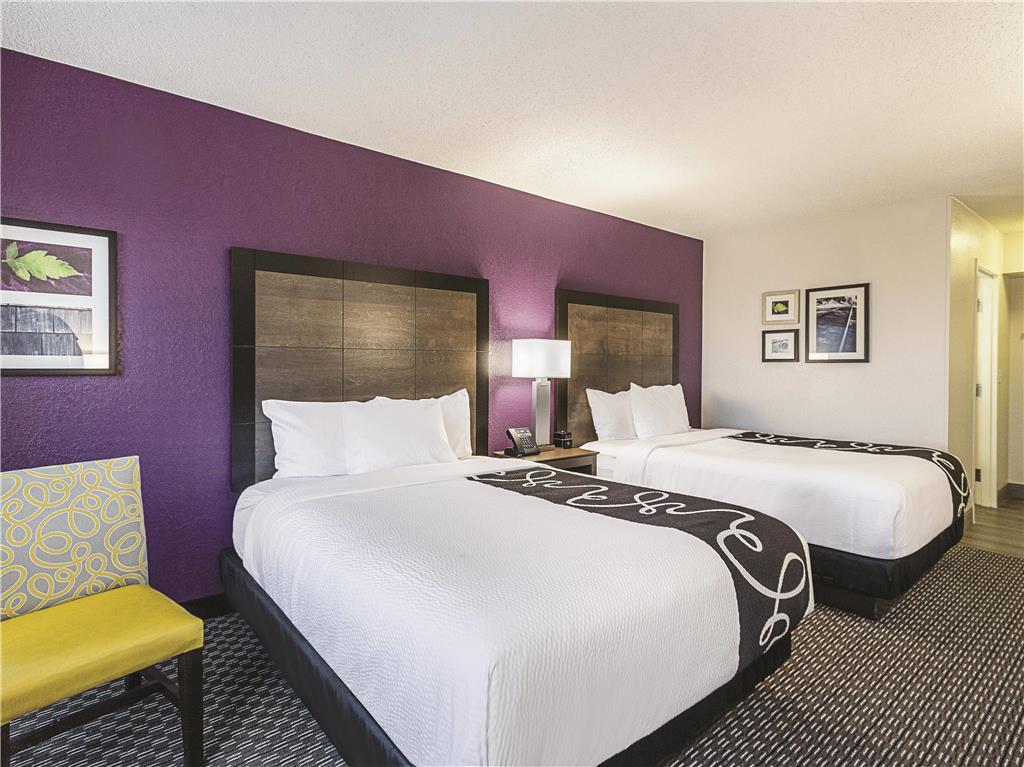 La Quinta Inn & Suites by Wyndham Virginia Beach - photo 15