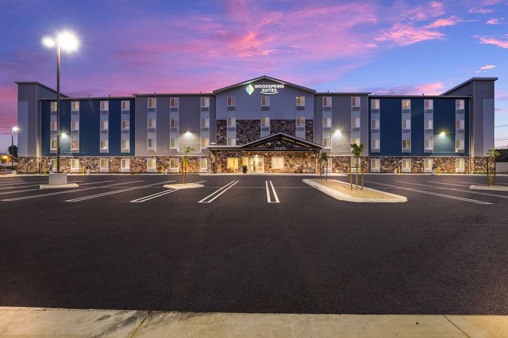 WoodSpring Suites Moreno Valley - photo 4